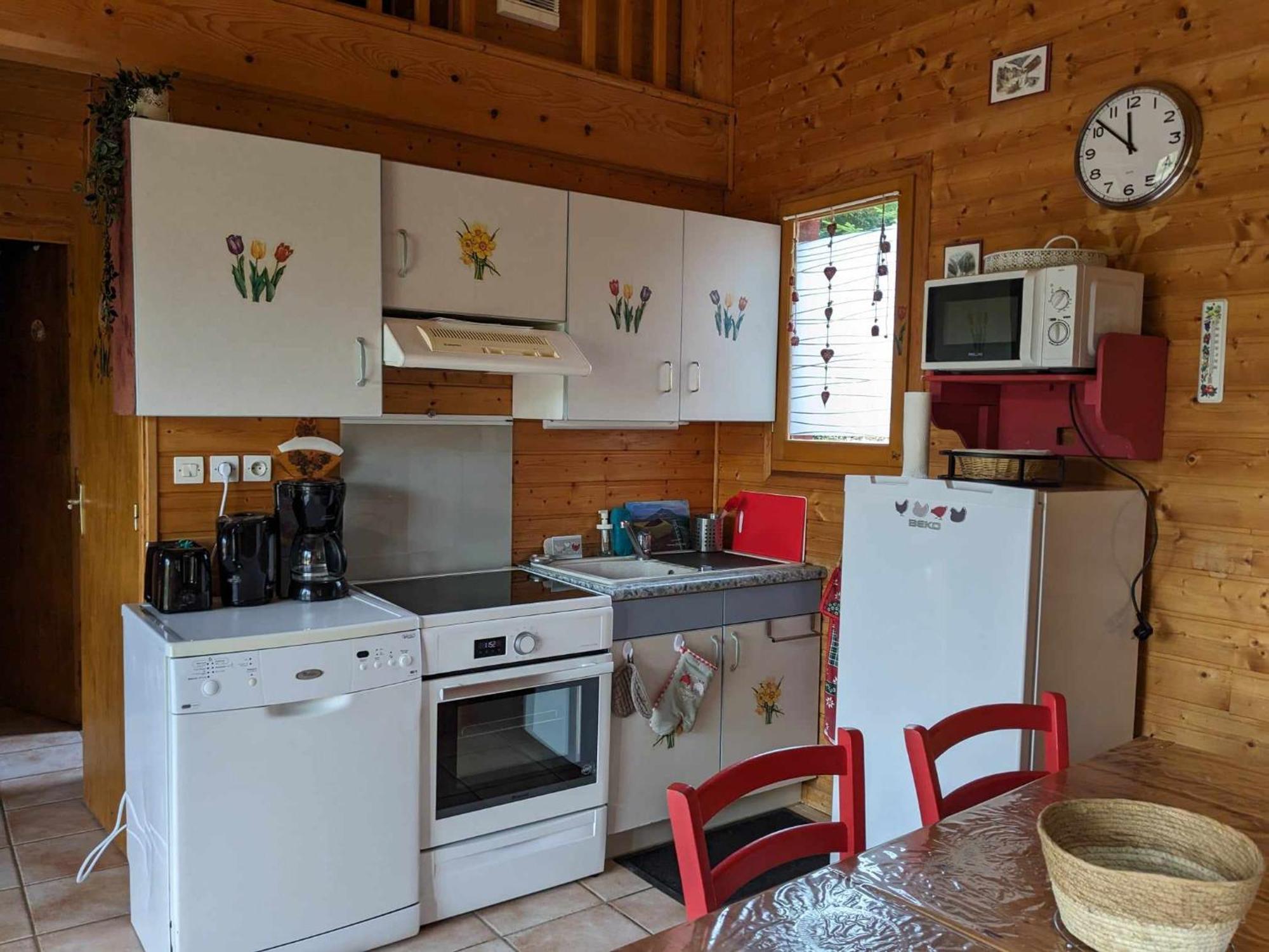 Les Chalets De La Vigne Grande Saint-Floret Buitenkant foto